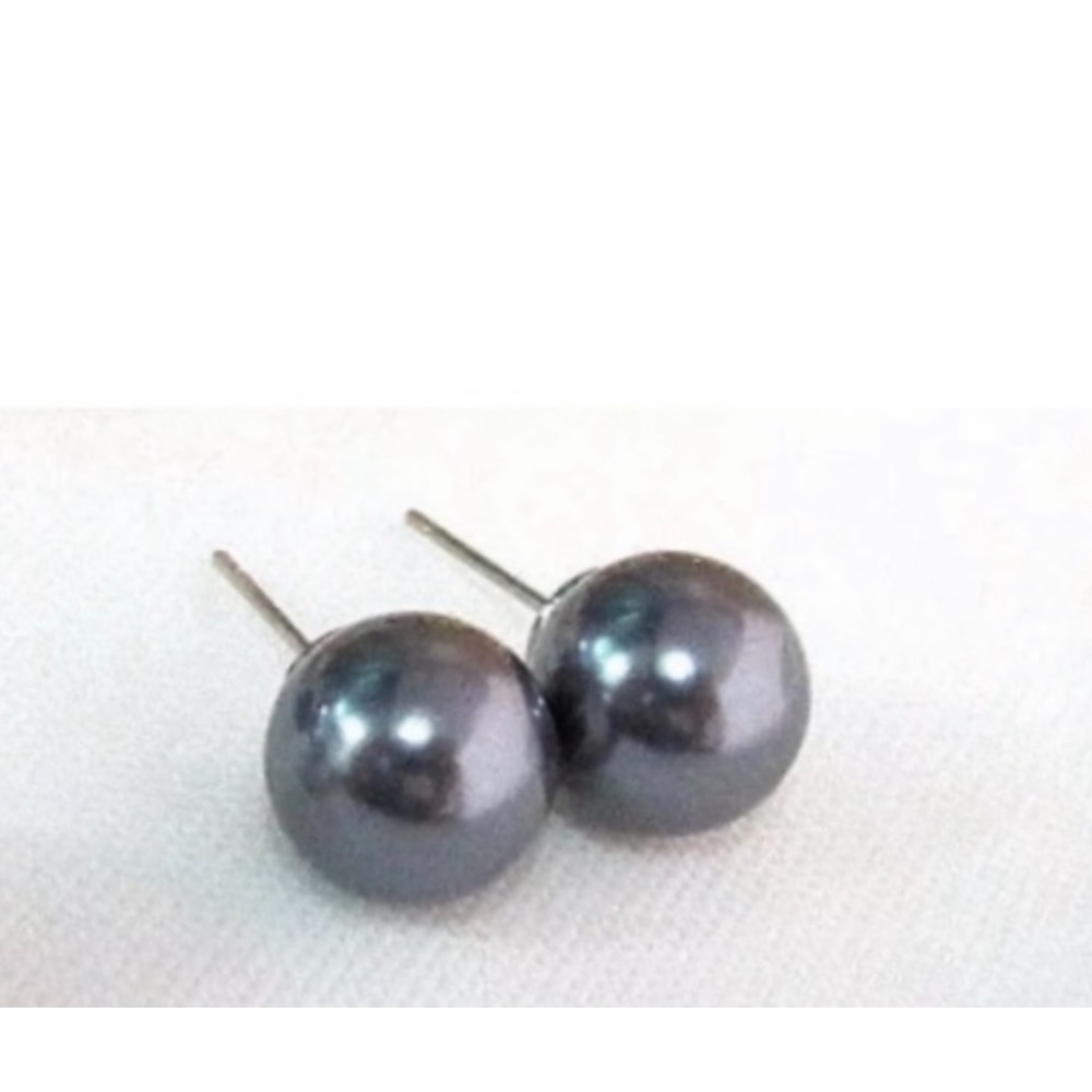 💗 Grey Pearl Stud Medium Earrings NEW